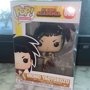 Funko POP! Momo Yaoyorozu My hero academia figure
